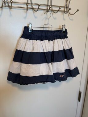 Vintage Hollister Striped Mini Skirt Y2K size XS navy and white